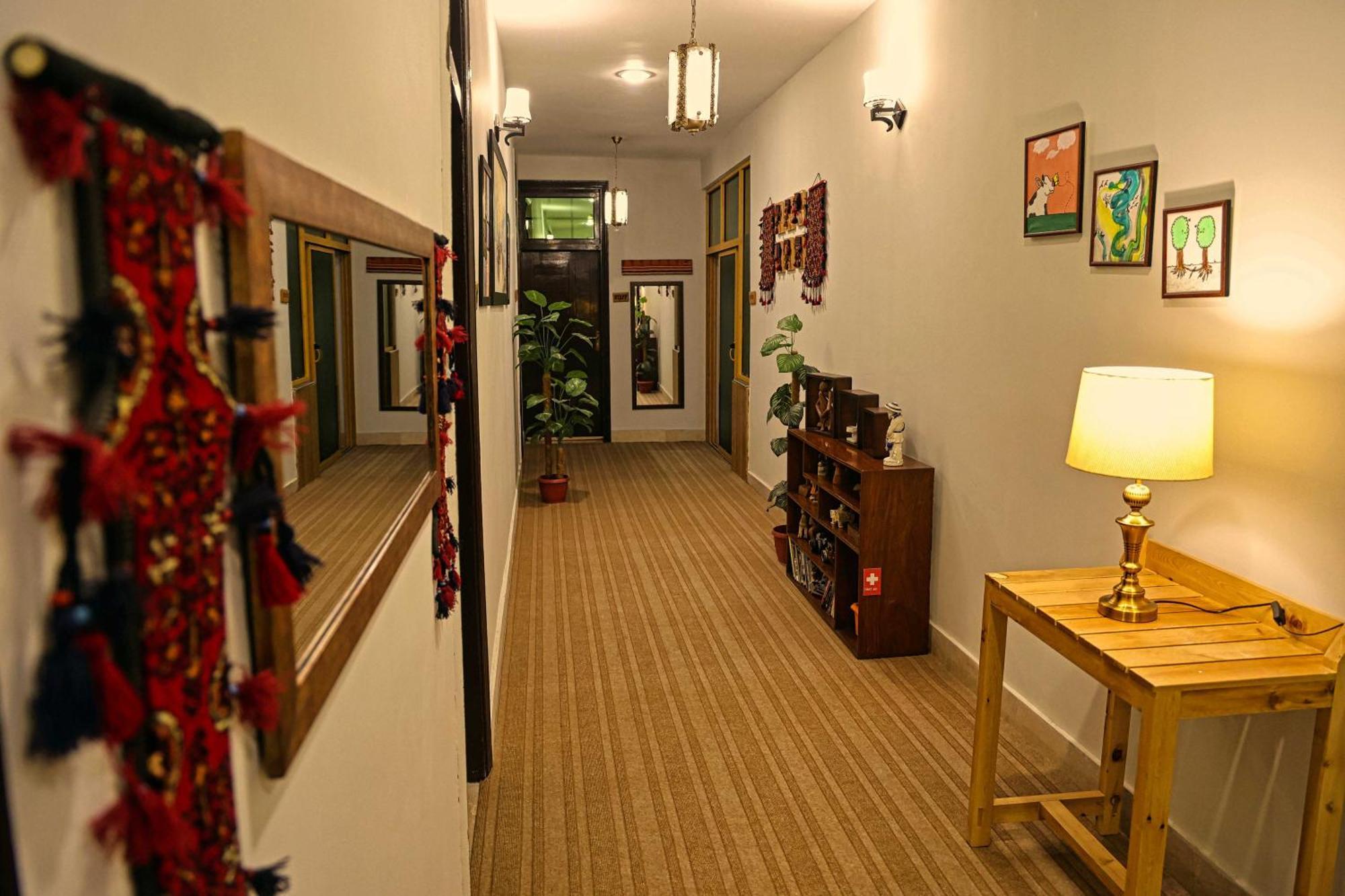 Oak Residency Hotell Gilgit Exteriör bild